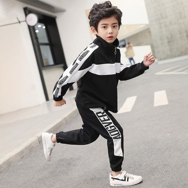 two-piece children's clothing new boys autumn jacket coat sports sweater + loose sweatpants 2 sets, White
two-piece children's clothing new boys autumn jacket coat sports sweater + loose sweatpants 2 sets, White