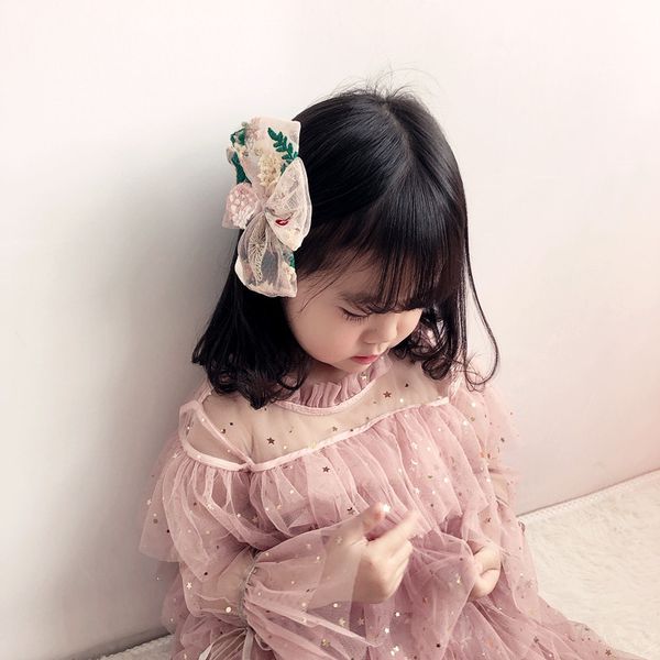 2020 new korean hair clip retro embroidery mesh gauze bow girl hair clip accessories, Slivery;white
2020 new korean hair clip retro embroidery mesh gauze bow girl hair clip accessories, Slivery;white