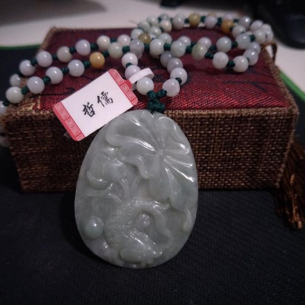 send a-level national certificate natural burmese emerald light green lotus fish pendant three-color emerald bead necklace, Silver
send a-level national certificate natural burmese emerald light green lotus fish pendant three-color emerald bead necklace, Silver