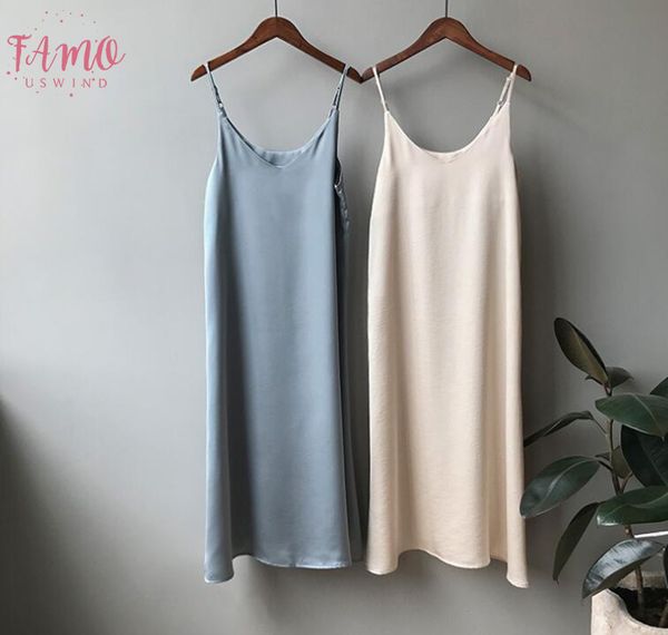 2019 women summer satin dress shiny sundress vintage imitation silk dress sleeveless korean fashion drop shipping, Black;gray
2019 women summer satin dress shiny sundress vintage imitation silk dress sleeveless korean fashion drop shipping, Black;gray