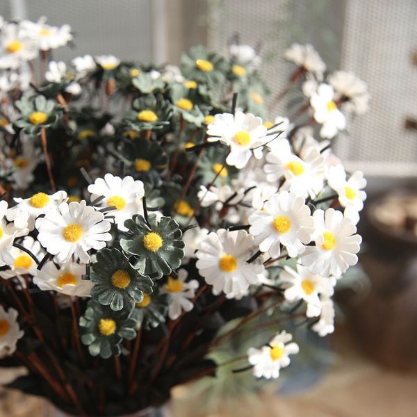 51cm 15 heads pe daisy artificial flower branch autumn home garden decoration flower arranging accessories flores artificiais
51cm 15 heads pe daisy artificial flower branch autumn home garden decoration flower arranging accessories flores artificiais