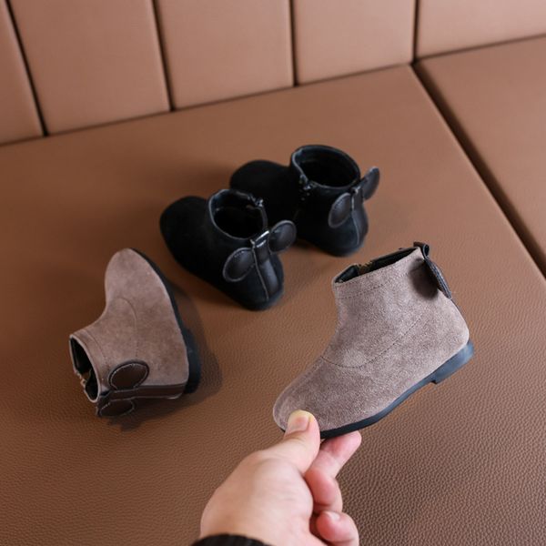 autumn and winter girls casual short boots cartoon princess soft bottom cotton boots children' shoes, Black;grey
autumn and winter girls casual short boots cartoon princess soft bottom cotton boots children' shoes, Black;grey