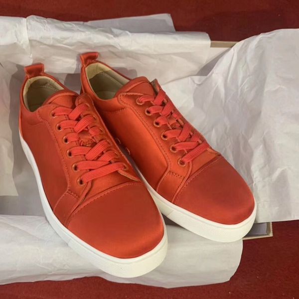 fashion men red bottom sneakers low-cut shoes men red sole shoes rantulow orlato black suede sneaker casual men leisure trainer flat35-46
fashion men red bottom sneakers low-cut shoes men red sole shoes rantulow orlato black suede sneaker casual men leisure trainer flat35-46