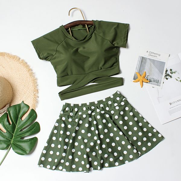 2019 корейский sexyswimwear tankini swimsuits женщины две пьесы юбки нижнее белье push up пляж купальник женский cute купальный костюм, White;black 
2019 корейский sexyswimwear tankini swimsuits женщины две пьесы юбки нижнее белье push up пляж купальник женский cute купальный костюм, White;black