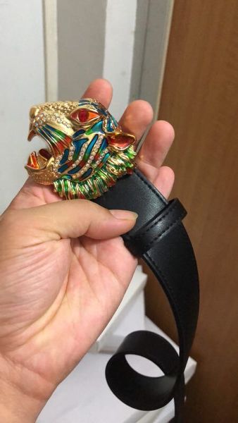 Hot sale new Colored tiger head buckle black color mens womens 100cm-125cm Colorful crystal buckle Genuine Leather belt with box as gift
Hot sale new Colored tiger head buckle black color mens womens 100cm-125cm Colorful crystal buckle Genuine Leather belt with box as gift