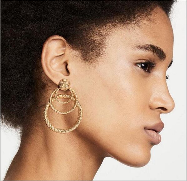 classic oversize gold silver color metal tassel hoop earrings mix for women round big circle earring statement jewelry, Golden
classic oversize gold silver color metal tassel hoop earrings mix for women round big circle earring statement jewelry, Golden