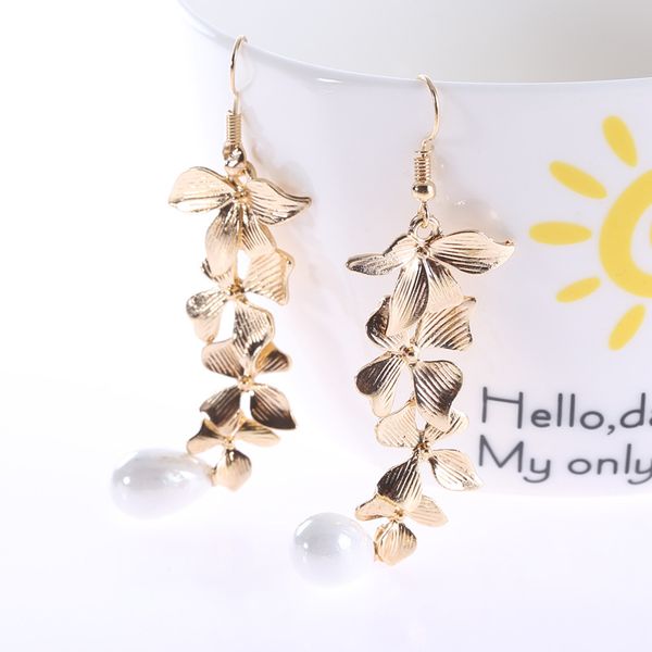 2018 fashion women elegant gold earrings tassels pearl earrings party wedding jewelry flower accessories, Golden
2018 fashion women elegant gold earrings tassels pearl earrings party wedding jewelry flower accessories, Golden