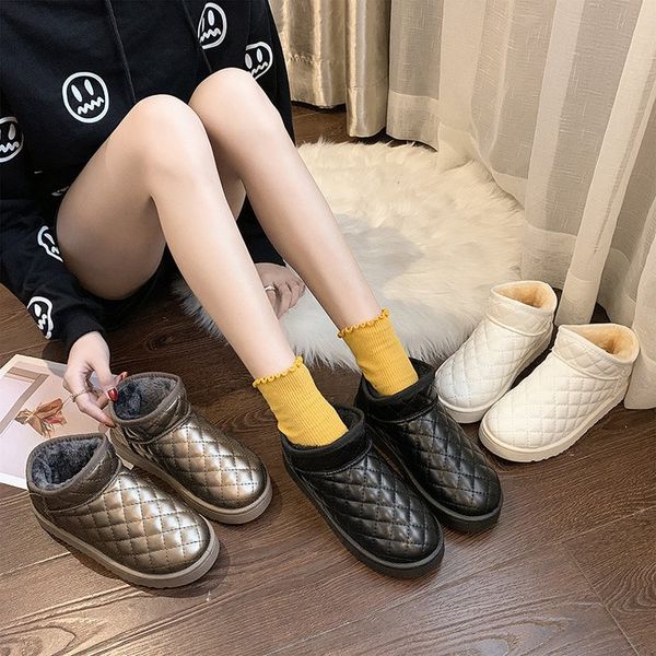 shoes woman snows short cotton korean version of flat bread plus velvet small short winter women boots fur leather shoes, Black
shoes woman snows short cotton korean version of flat bread plus velvet small short winter women boots fur leather shoes, Black