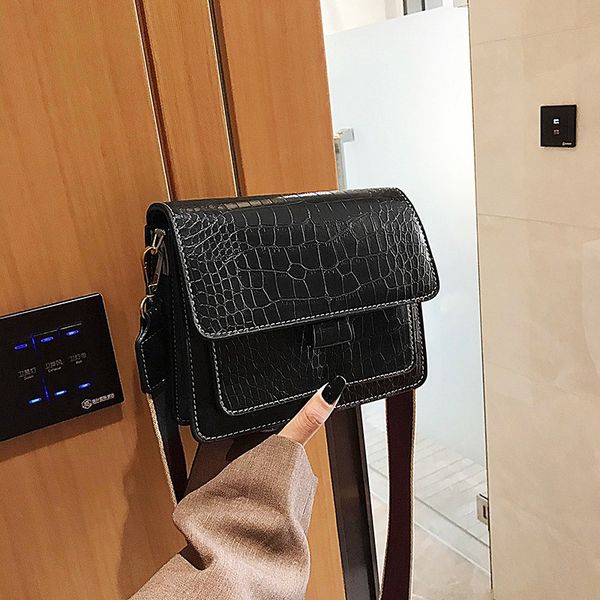 women's handbag 2020 fashion crossbody bag leather women crocodile pattern shoulder messenger bag
women's handbag 2020 fashion crossbody bag leather women crocodile pattern shoulder messenger bag