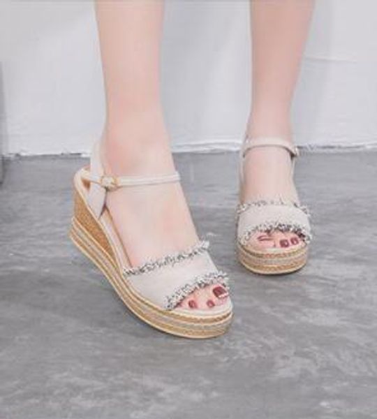 2019 korean version of the flat-bottomed suede female high-heeled sandals buckled open toe thick-bottomed fish mouth women sandals, Black
2019 korean version of the flat-bottomed suede female high-heeled sandals buckled open toe thick-bottomed fish mouth women sandals, Black