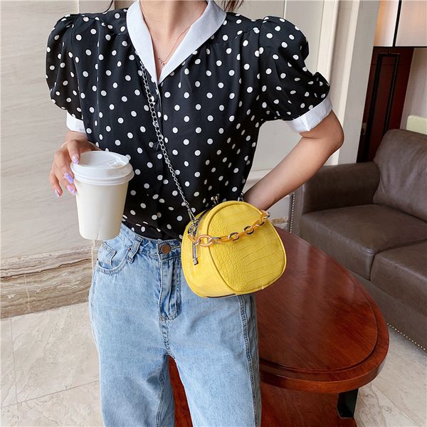 2020 new shoulder bag women's casual chain small round bag fashion korean version ladies clip buckle
2020 new shoulder bag women's casual chain small round bag fashion korean version ladies clip buckle