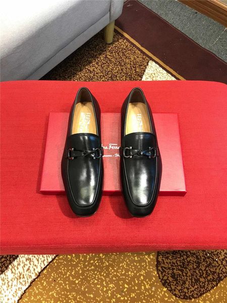 21ss slip on men dress shoes business shoes men formal mens wedding loafer luxury designers shoes zapatos de vestir hombre sepatu pria madal, Black
21ss slip on men dress shoes business shoes men formal mens wedding loafer luxury designers shoes zapatos de vestir hombre sepatu pria madal, Black