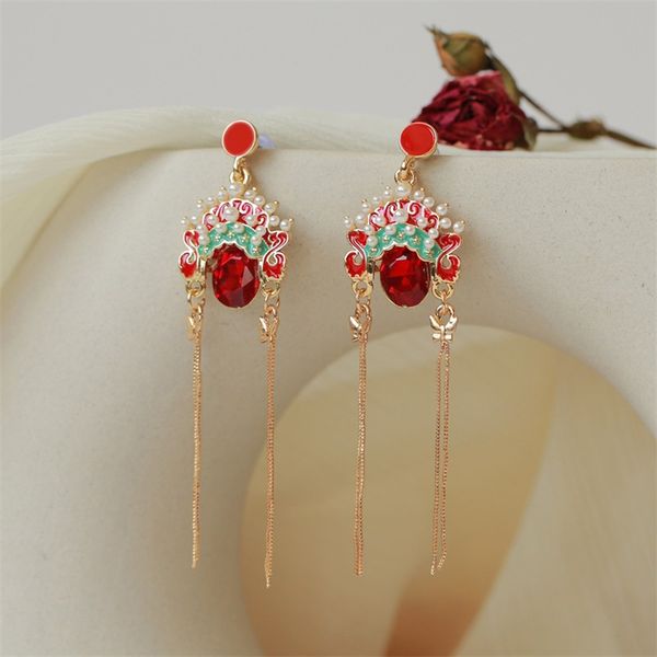 2019 new fashion simple style korean beijing opera sichuan opera face pearl tassels earrings for women facebook net red temperam party gifts, Silver
2019 new fashion simple style korean beijing opera sichuan opera face pearl tassels earrings for women facebook net red temperam party gifts, Silver