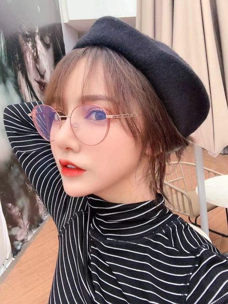 new retro korean version of the round glasses frame art metal anti-blu-ray flat mirror hundred matching glasses frame
new retro korean version of the round glasses frame art metal anti-blu-ray flat mirror hundred matching glasses frame