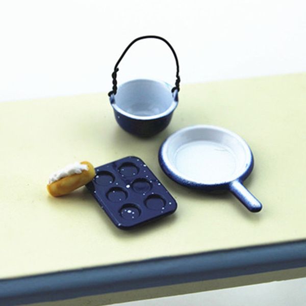 1/12 scale blue ceramic plate frying pan pot 3pcs model for dolls house kitchen life scenes decor accessories
1/12 scale blue ceramic plate frying pan pot 3pcs model for dolls house kitchen life scenes decor accessories