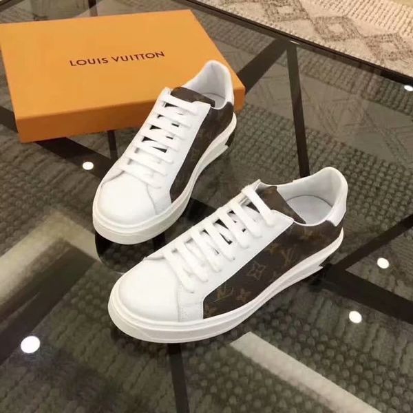 high-end luxury fashiondesigner men's jogging party casual shoes sports basketball shoes triple platform vintage men's brand size, Black
high-end luxury fashiondesigner men's jogging party casual shoes sports basketball shoes triple platform vintage men's brand size, Black