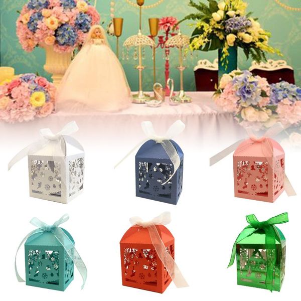 50pcs/set christmas laser cut hollow favors gifts candy box with ribbon baby shower wedding party supplies
50pcs/set christmas laser cut hollow favors gifts candy box with ribbon baby shower wedding party supplies