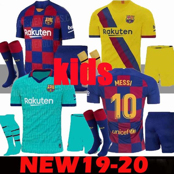 Barcelona kid griezmann kid occer jer ey away 2019 20 me i uarez 9 f de jong a inie ta de jong child third jer ey kit football hirt
Barcelona kid griezmann kid occer jer ey away 2019 20 me i uarez 9 f de jong a inie ta de jong child third jer ey kit football hirt