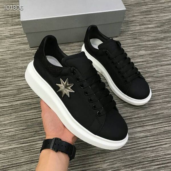 2019new original box genuine leather run away designer sneakers fashion casual shoes women shoes trainers men mixed color 35-44, Black
2019new original box genuine leather run away designer sneakers fashion casual shoes women shoes trainers men mixed color 35-44, Black