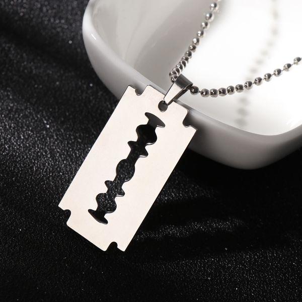 2019 new fashion stainless steel razor blade pendant dogtag necklace jewelry shaver shape hip hop choker jewelry gifts for men, Silver
2019 new fashion stainless steel razor blade pendant dogtag necklace jewelry shaver shape hip hop choker jewelry gifts for men, Silver