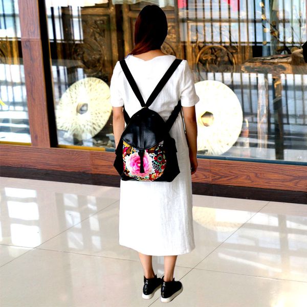 new women's backpack with one shoulder and two shoulders multi-purpose national style sports outdoor travel embroidered backpack
new women's backpack with one shoulder and two shoulders multi-purpose national style sports outdoor travel embroidered backpack