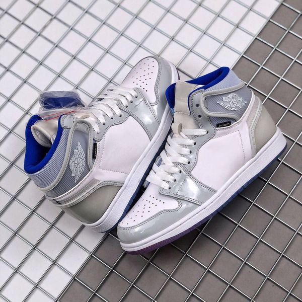 new designer og 1 1s high zoom r2t racer blue brand women mens basketball shoes ck6637-104 white light grey sport jumpman sneakers
new designer og 1 1s high zoom r2t racer blue brand women mens basketball shoes ck6637-104 white light grey sport jumpman sneakers