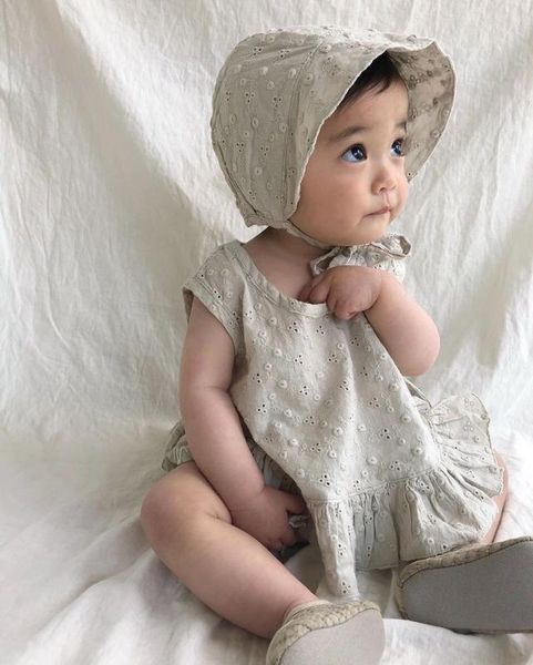 2020 baby clothes set elegant embrodiery baby clothes toddler girl outfit vest+shorts+hat 3pcs set newborn, White
2020 baby clothes set elegant embrodiery baby clothes toddler girl outfit vest+shorts+hat 3pcs set newborn, White