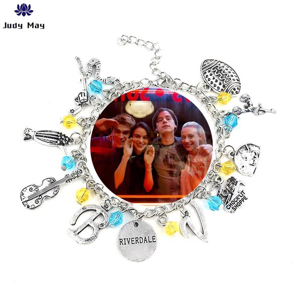 tv show riverdale bracelet south side serpants snake hanger charms bangle voor vrouwen meisjes sieraden movie gift armbanden, Black
tv show riverdale bracelet south side serpants snake hanger charms bangle voor vrouwen meisjes sieraden movie gift armbanden, Black