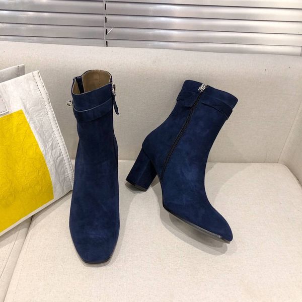 2019 fashion luxury designer shoes for women ankle boots high heels boots leather ladies winter warm shoes for shipping, Black
2019 fashion luxury designer shoes for women ankle boots high heels boots leather ladies winter warm shoes for shipping, Black