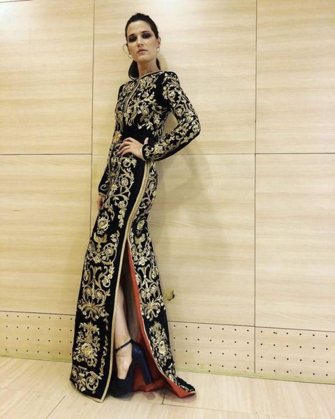 women elegant maxi embroidery bandage dress 2018 new arrival vestido o-neck long sleeve celebrity evening party bodycon dresses, Black;gray
women elegant maxi embroidery bandage dress 2018 new arrival vestido o-neck long sleeve celebrity evening party bodycon dresses, Black;gray