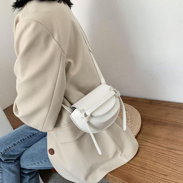 crocodile pattern mini messenger bags female 2020 cute mini all-match saddle bags shoulder crossbody bag fashion
crocodile pattern mini messenger bags female 2020 cute mini all-match saddle bags shoulder crossbody bag fashion