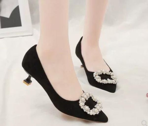 2018 suede women's shoes in spring and autumn with new style fine heel pointed end water drill shoes heel 4cm ,6cm, Black
2018 suede women's shoes in spring and autumn with new style fine heel pointed end water drill shoes heel 4cm ,6cm, Black