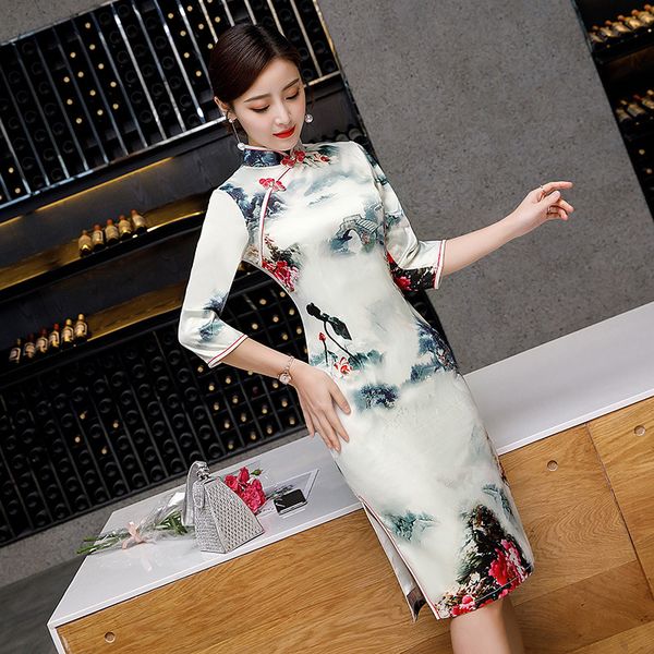 Rayon Print Women Sexy Vintage Short Printing Cheongsam Novelty Chinese Style Mandarin Collar Dress Ladies Slim Qipao S-XXXL
Rayon Print Women Sexy Vintage Short Printing Cheongsam Novelty Chinese Style Mandarin Collar Dress Ladies Slim Qipao S-XXXL