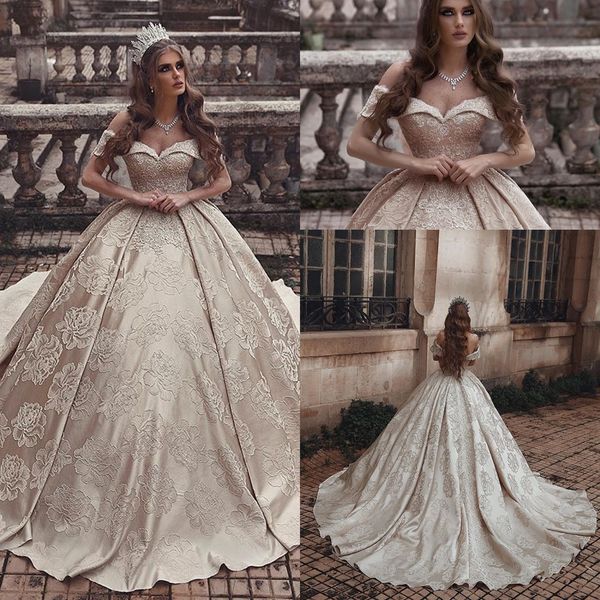 2019 с плеча старинные кружева свадебные платья с коротким рукавом суд поезд аппликация арабский бал свадебные платья, White
2019 с плеча старинные кружева свадебные платья с коротким рукавом суд поезд аппликация арабский бал свадебные платья, White