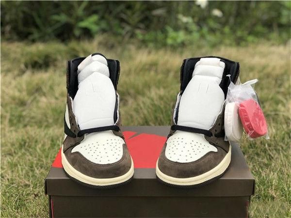 new travis scott logo 1s og high one basketball shoes brown scott mens designer sneakers 1 skate trainers
new travis scott logo 1s og high one basketball shoes brown scott mens designer sneakers 1 skate trainers