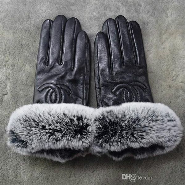 2019 premium brand winter leather gloves and fleece touch screen rex rabbit fur mouth cycling cold-proof thermal sheepskin sub finger gloves, Blue;gray
2019 premium brand winter leather gloves and fleece touch screen rex rabbit fur mouth cycling cold-proof thermal sheepskin sub finger gloves, Blue;gray