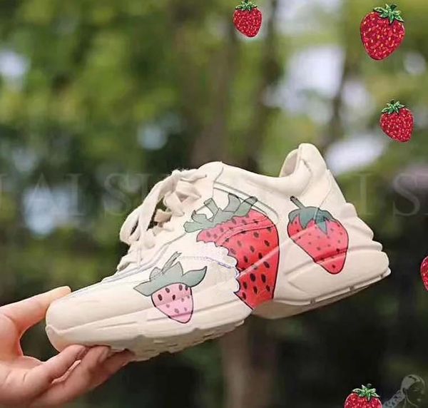 fashion brand strawberry designer shoes men women designer sneakers rhyton vintage casual shoes size:35-45 with box gu5, Black
fashion brand strawberry designer shoes men women designer sneakers rhyton vintage casual shoes size:35-45 with box gu5, Black