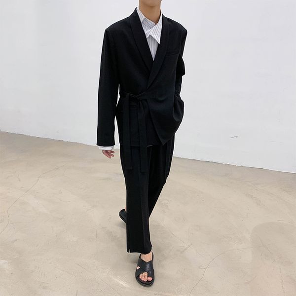 men 2pcs suits sets japan style casual lace kimono suit jacket pant male streetwear fashion show blazer coat outerwear trouser, White;black
men 2pcs suits sets japan style casual lace kimono suit jacket pant male streetwear fashion show blazer coat outerwear trouser, White;black