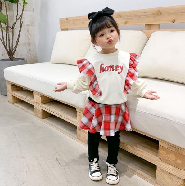 2020 new girls 2 pcs set ruffles sweatshirt+skirt pants fashion spring cotton girls suit 1-6 years hm46, White
2020 new girls 2 pcs set ruffles sweatshirt+skirt pants fashion spring cotton girls suit 1-6 years hm46, White
