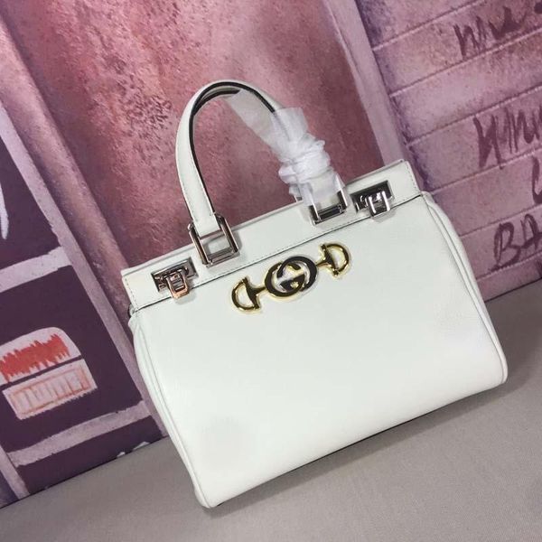 2020 new fashion design bags luxury shopping bags luxury handbags made of leather large capacity fashion luxury model:569712 a123
2020 new fashion design bags luxury shopping bags luxury handbags made of leather large capacity fashion luxury model:569712 a123