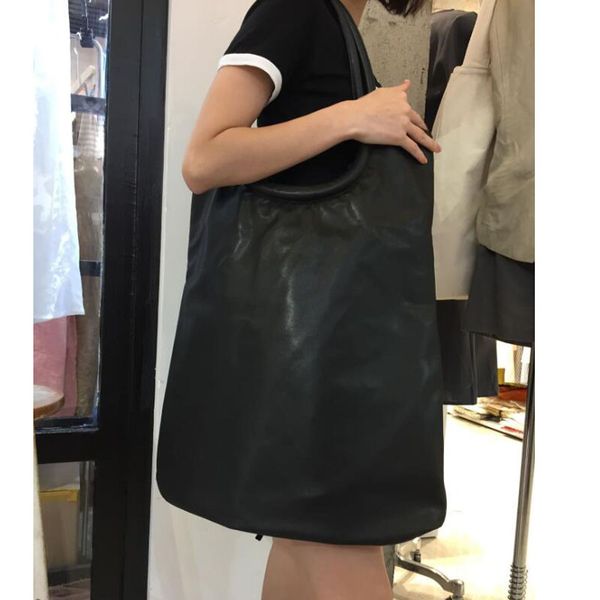 women genuine leather handbags large capacity tote bag simple design cowhide ladies hand bags new casual bags
women genuine leather handbags large capacity tote bag simple design cowhide ladies hand bags new casual bags