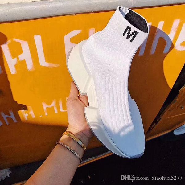 fashion high-quality leisure shoes european and american lady socks leisure boots fashion brand designer lady flat-bottomed pointed boots o, Black
fashion high-quality leisure shoes european and american lady socks leisure boots fashion brand designer lady flat-bottomed pointed boots o, Black