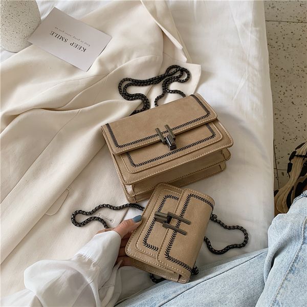 net red mini bag women's 2020 new style women's chain messenger bag fashion shoulder square sling
net red mini bag women's 2020 new style women's chain messenger bag fashion shoulder square sling