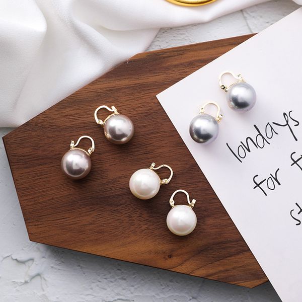 srcoi new design geometric round circle small pearl earrings elegant minimalist hoop pearl earrings female wedding party jewelry, Golden;silver
srcoi new design geometric round circle small pearl earrings elegant minimalist hoop pearl earrings female wedding party jewelry, Golden;silver