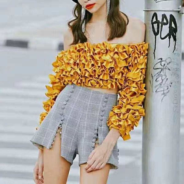 brand designer gold satin ruffle party blouse 2019 spring summer high street fashion women's slash neck cocktail birthday shirts crop, White
brand designer gold satin ruffle party blouse 2019 spring summer high street fashion women's slash neck cocktail birthday shirts crop, White