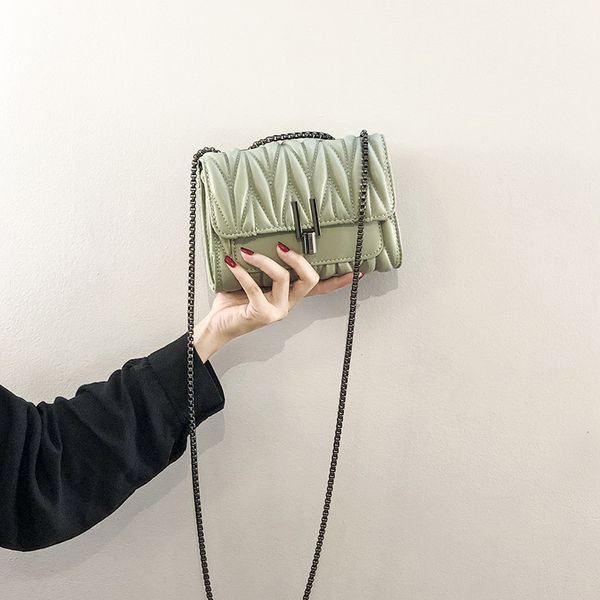 small bag female 2020 new party bag small square female foreign wild fashion chain crossbody white black green
small bag female 2020 new party bag small square female foreign wild fashion chain crossbody white black green
