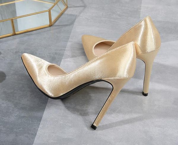 fashion satin smooth pumps rome style pointed toe dress shoes woman slip on thin heels office shoes party wedding shoes, Black
fashion satin smooth pumps rome style pointed toe dress shoes woman slip on thin heels office shoes party wedding shoes, Black
