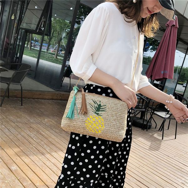 ranhuang new arrive 2020 summer women's straw bags fashion pineapple leaf printing shoulder bags small beach messenger 1801
ranhuang new arrive 2020 summer women's straw bags fashion pineapple leaf printing shoulder bags small beach messenger 1801
