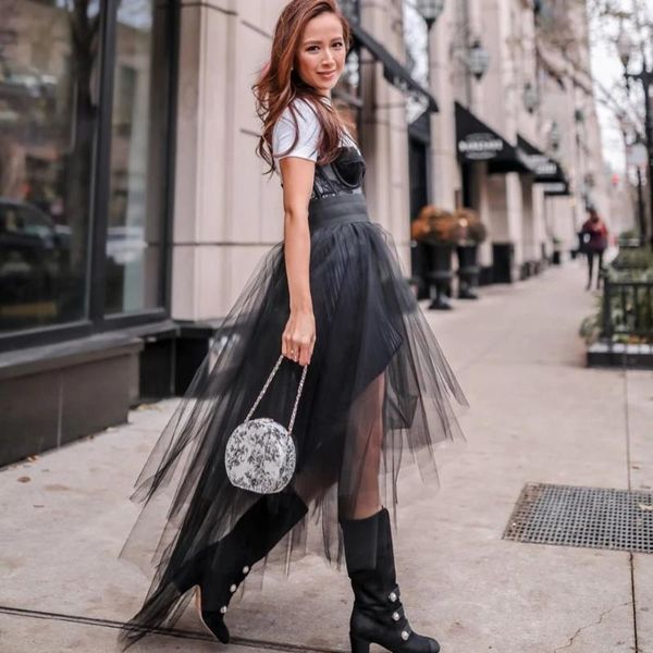 summer black high low rigid tutu skirts women trendy long tulle skirts zipper custom made saias female skirt
summer black high low rigid tutu skirts women trendy long tulle skirts zipper custom made saias female skirt