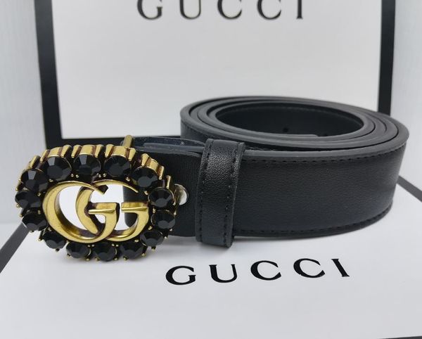 Горячий продавать GUCCI ремень черный, пряжки имеют черные камни и красные камни Мужчины Женщины Европейский Стиль Высокий Бренд пояса Кожаный пояс
Горячий продавать GUCCI ремень черный, пряжки имеют черные камни и красные камни Мужчины Женщины Европейский Стиль Высокий Бренд пояса Кожаный пояс